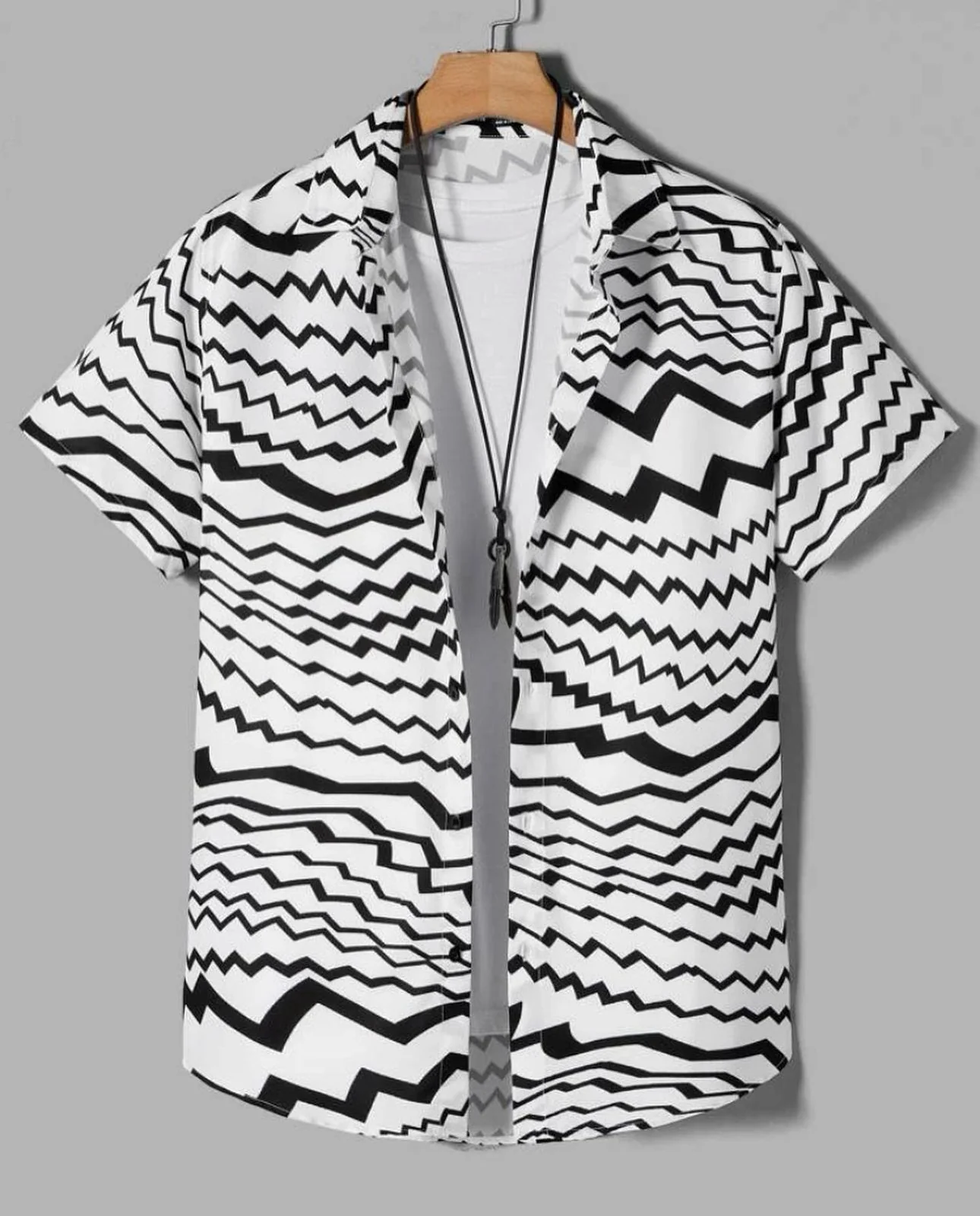 Camisa con estampado de rayas