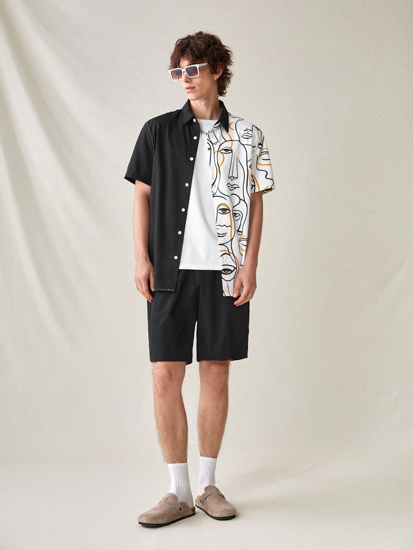 Camisa con estampado de figura & short