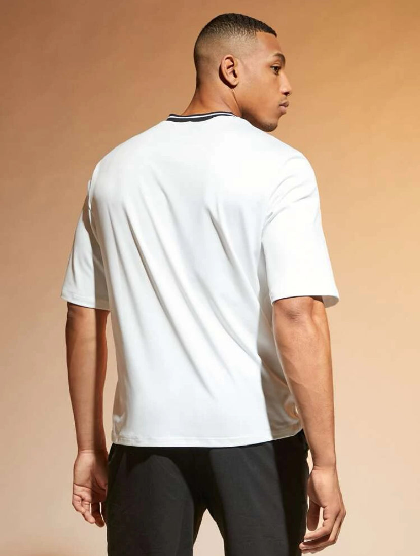 M - Camiseta con estampado & short oversize