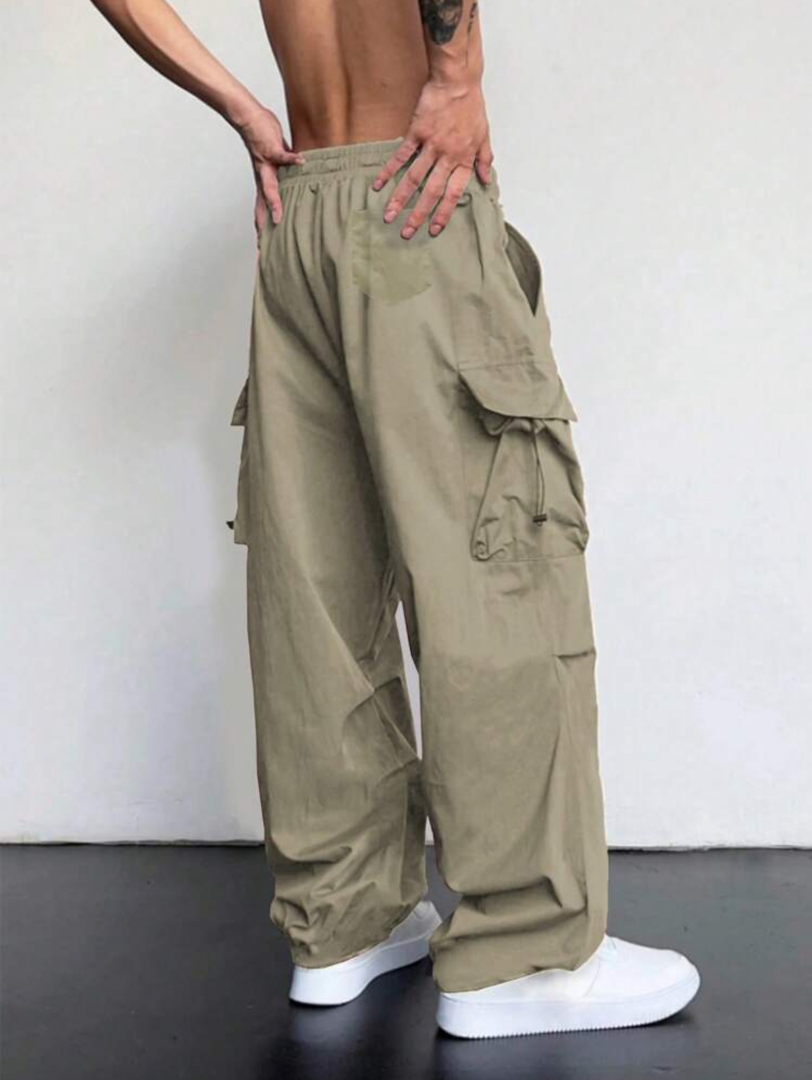 M(38) - ROMWE pantalón liso con bolsillo