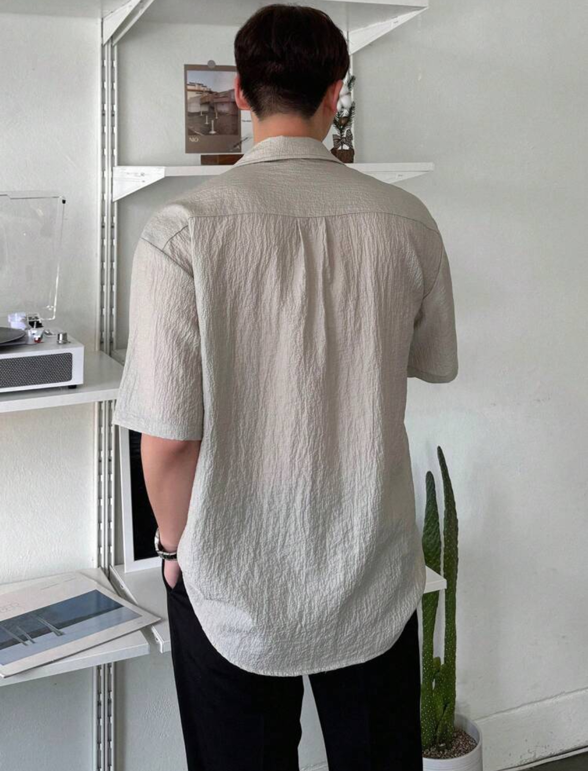 M - DAZY Camisa con bolsillo unicolor