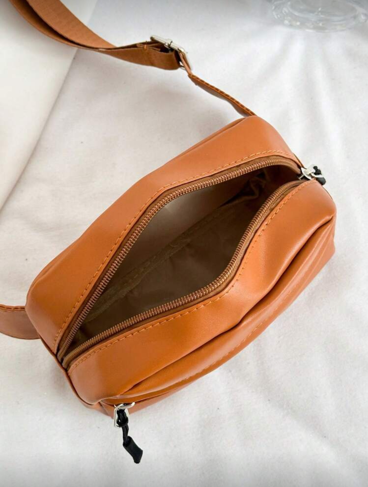 DUMMY - Bolso minimalista