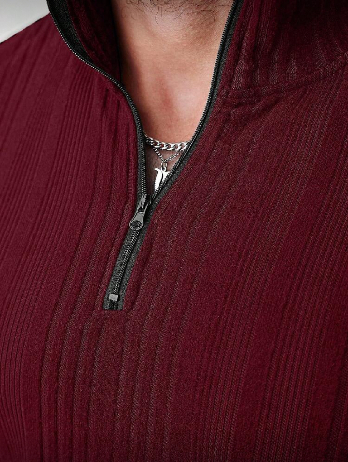 L - Camiseta media cremallera