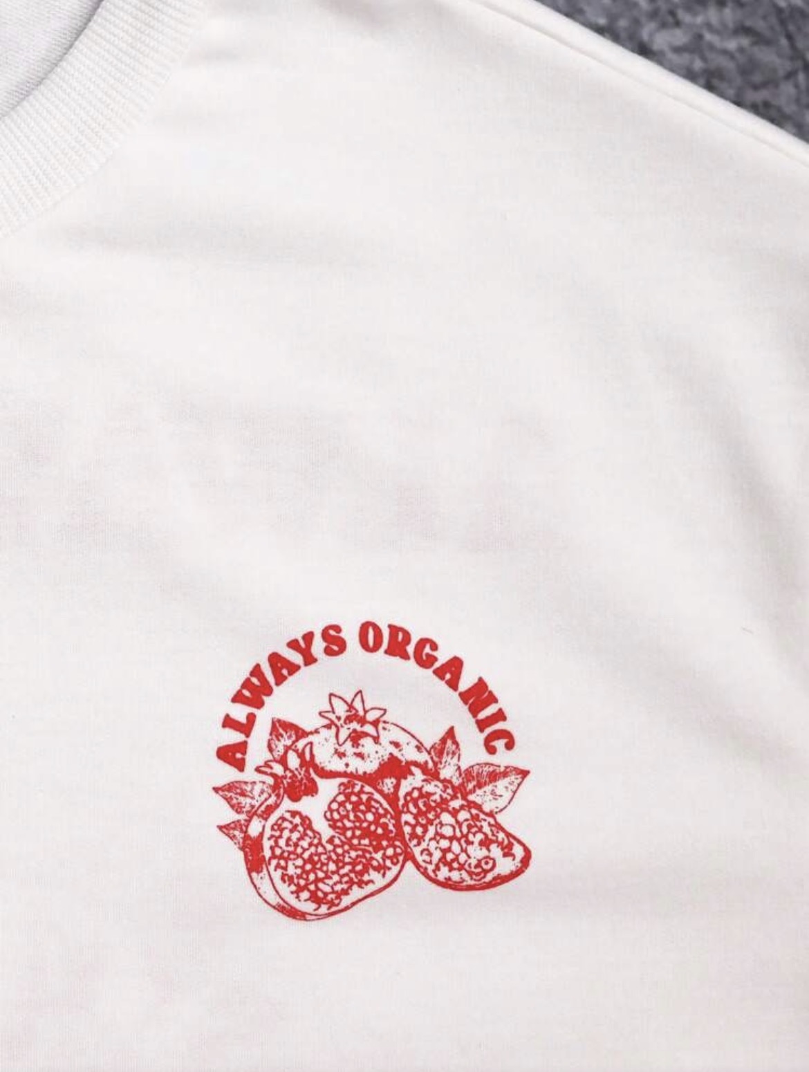 L - Camiseta con estampado